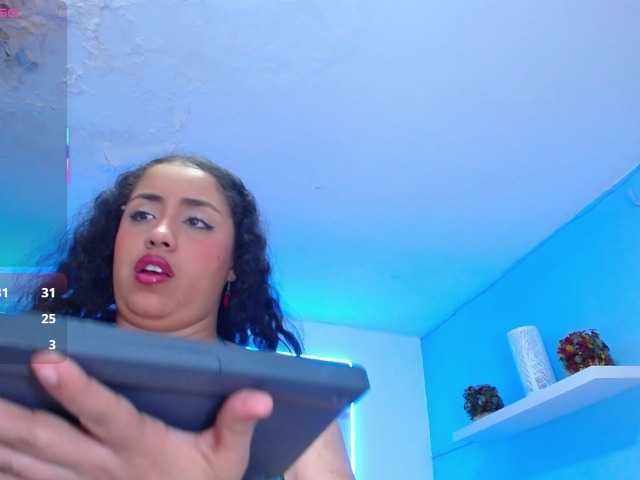 cristal-horny19