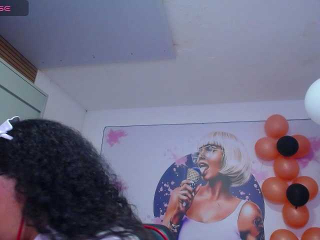 cristal-horny19 live cam on BongaCams