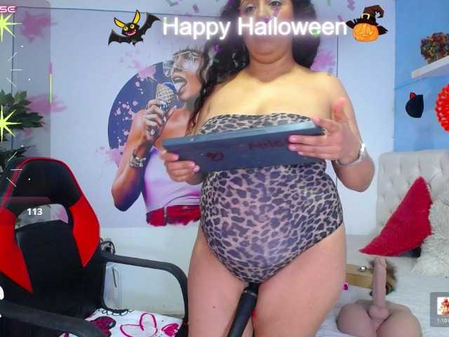 cristal-horny19