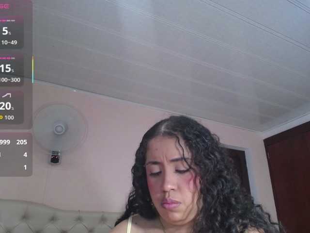 cristal-horny19 — live female cam