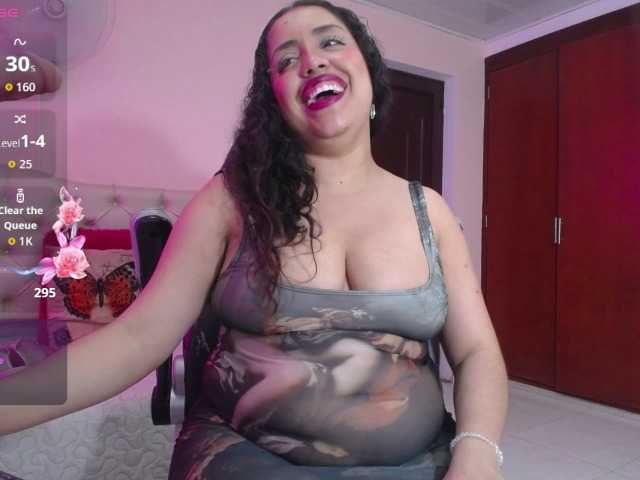 cristal-horny19
