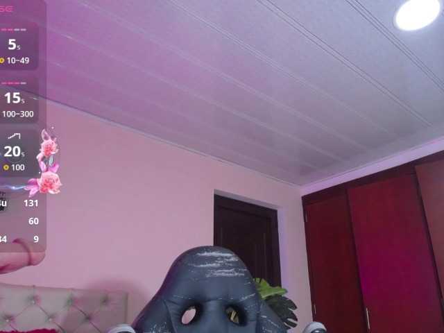 cristal-horny19
