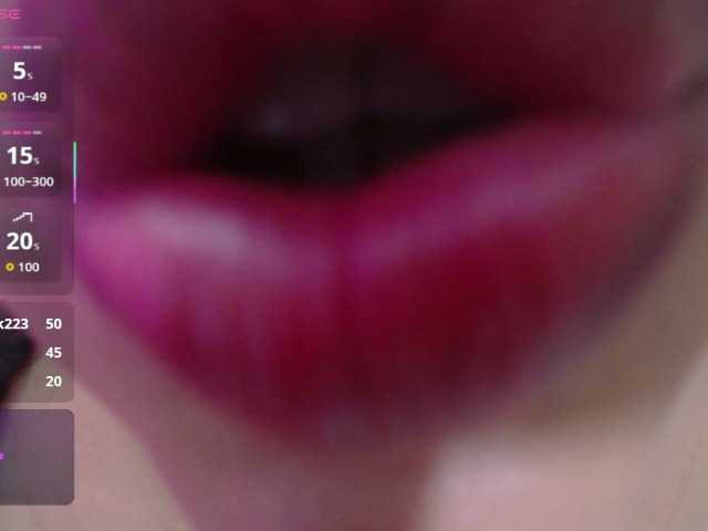cristal-horny19