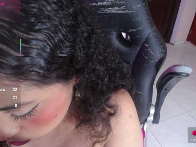 cristal-horny19