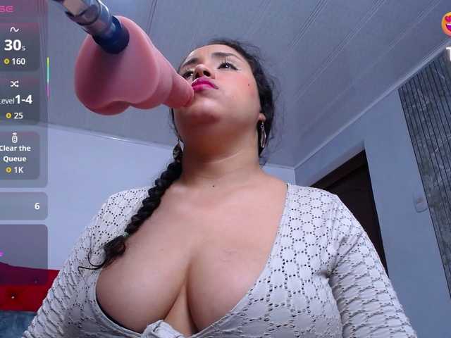 cristal-horny19's BongaCams show and profile