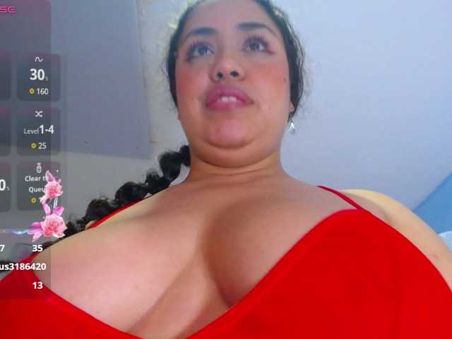 cristal-horny19