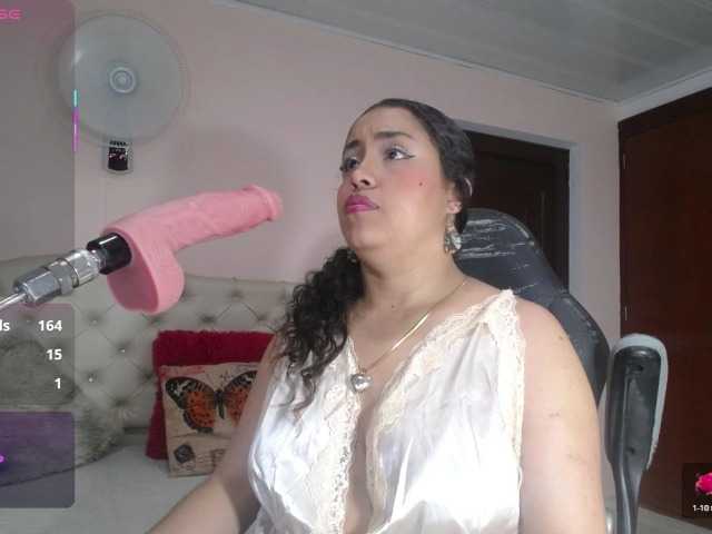cristal-horny19