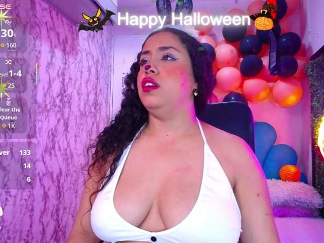 cristal-horny19