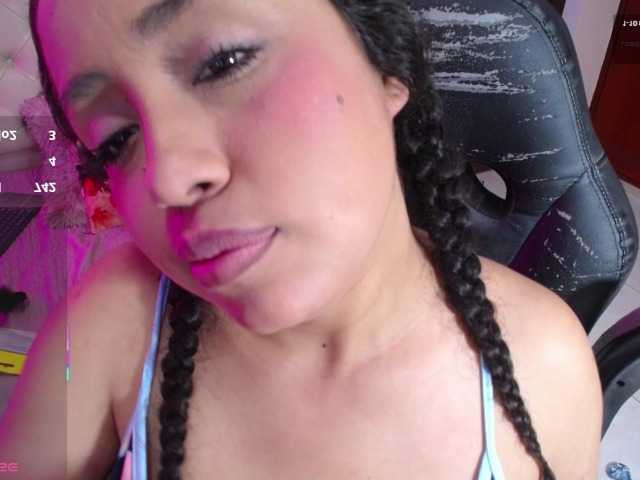 cristal-horny19