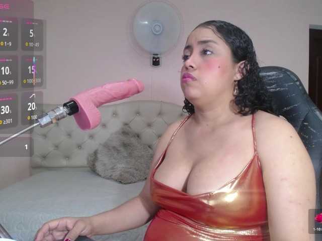 cristal-horny19