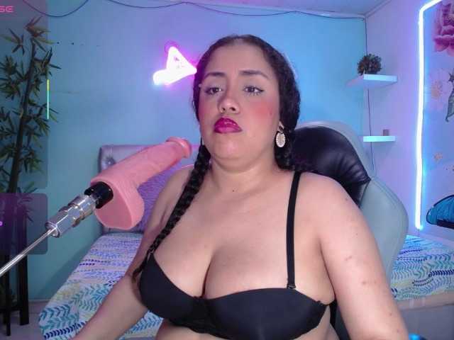 cristal-horny19 live cam