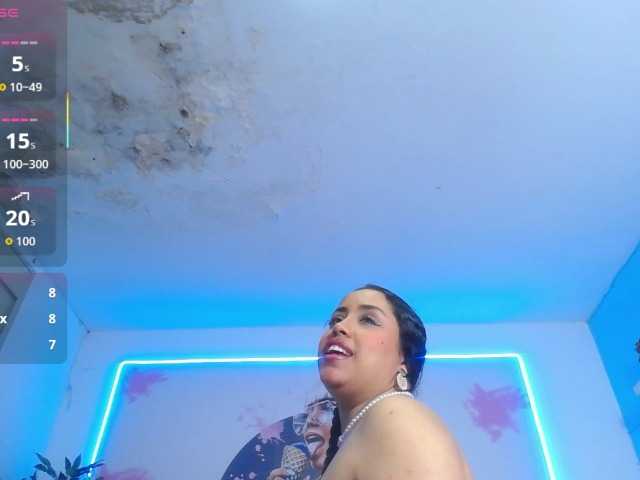 cristal-horny19 live cam on BongaCams