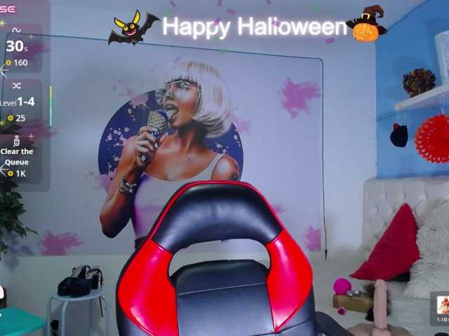 cristal-horny19