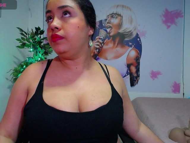 cristal-horny19