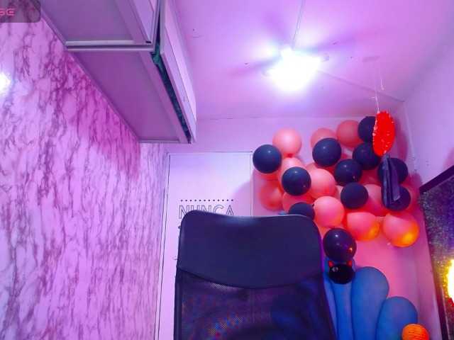 cristal-horny19