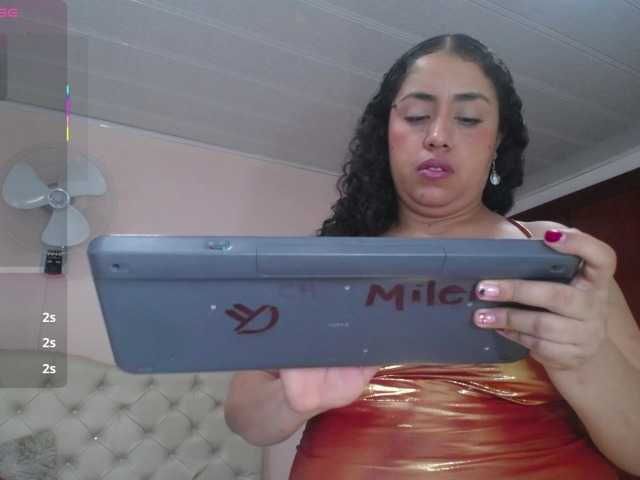 cristal-horny19