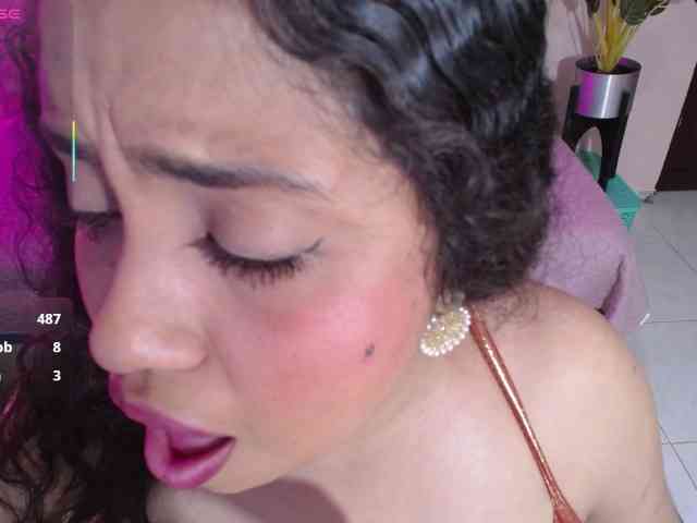 cristal-horny19 webcam