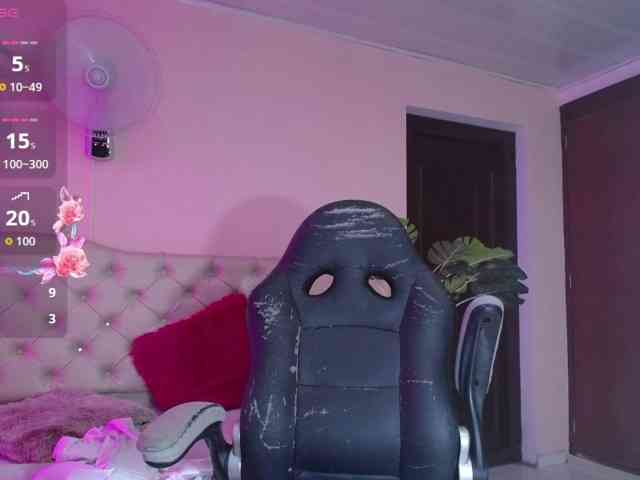 cristal-horny19 webcam