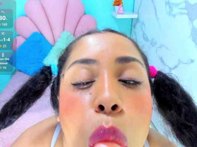 cristal-horny19 webcam