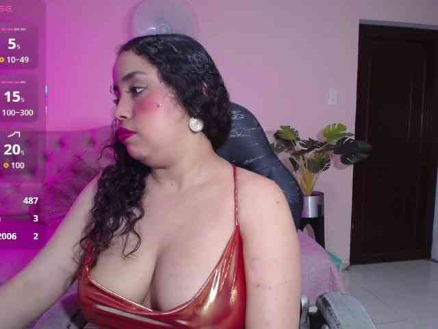 cristal-horny19 webcam