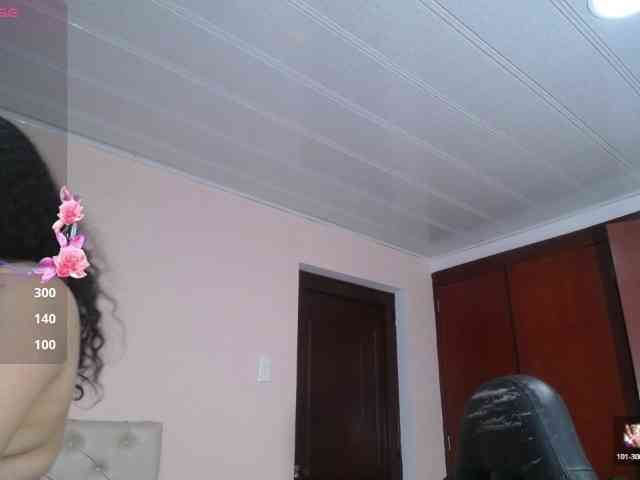 cristal-horny19