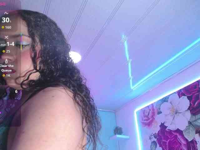 cristal-horny19 webcam