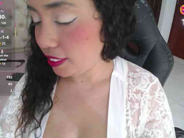 cristal-horny19 webcam