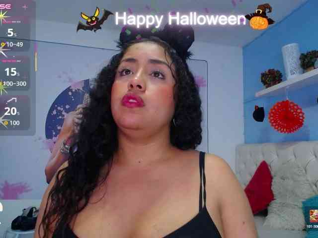cristal-horny19