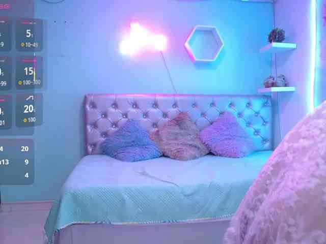 cristal-horny19 webcam