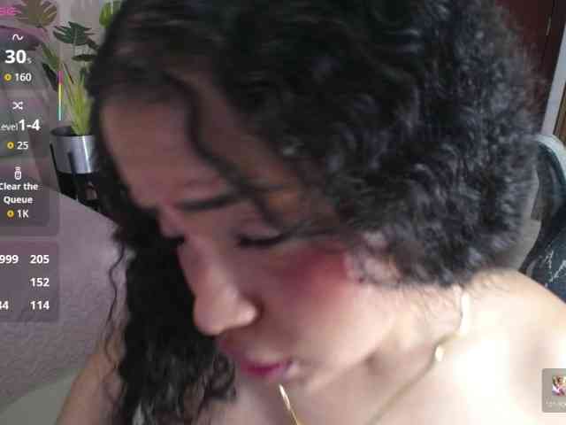cristal-horny19