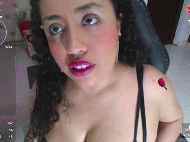 cristal-horny19 webcam