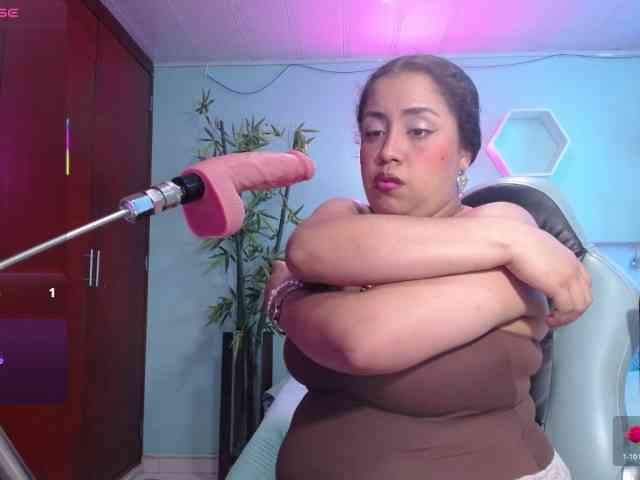 cristal-horny19 webcam