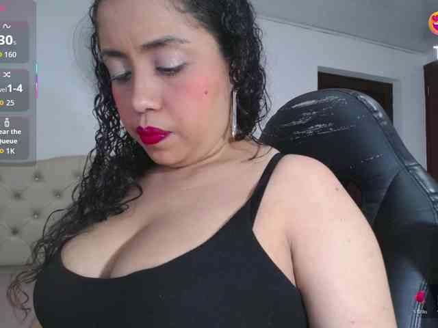 cristal-horny19 webcam