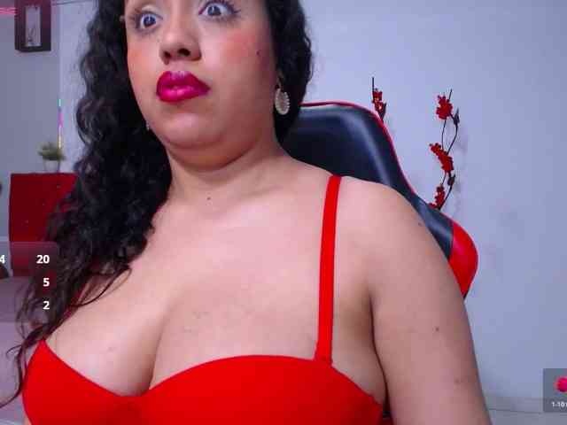 cristal-horny19 webcam