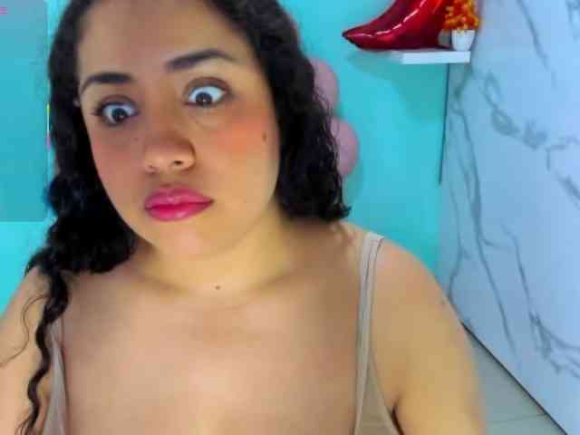 cristal-horny19 webcam