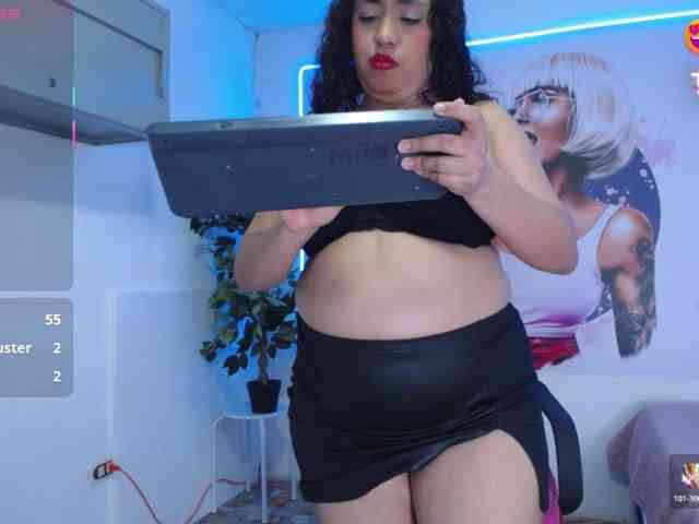 cristal-horny19