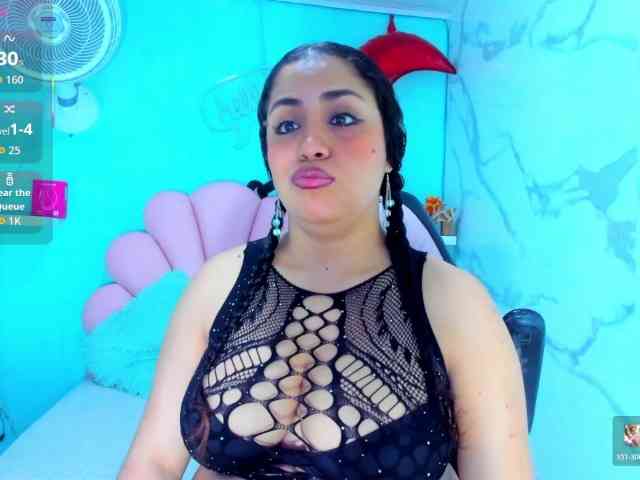 cristal-horny19 webcam