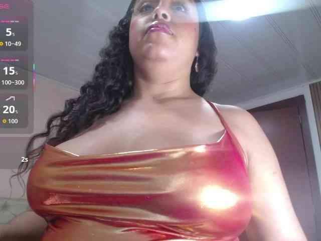 cristal-horny19 webcam