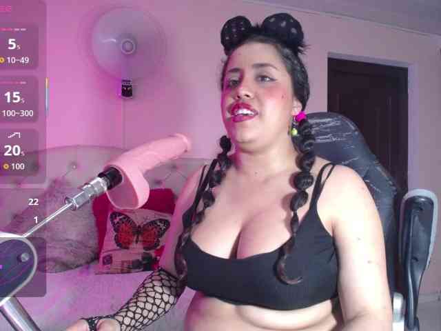 cristal-horny19