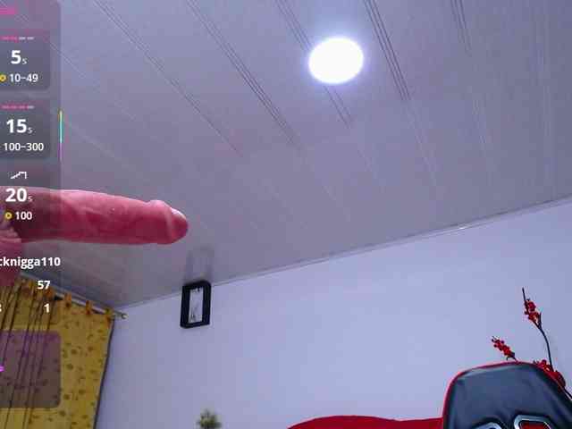 cristal-horny19's live room