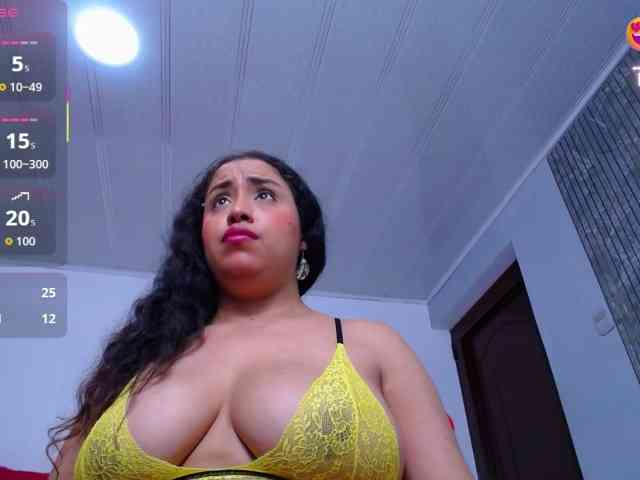 cristal-horny19 webcam
