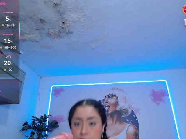 cristal-horny19 webcam