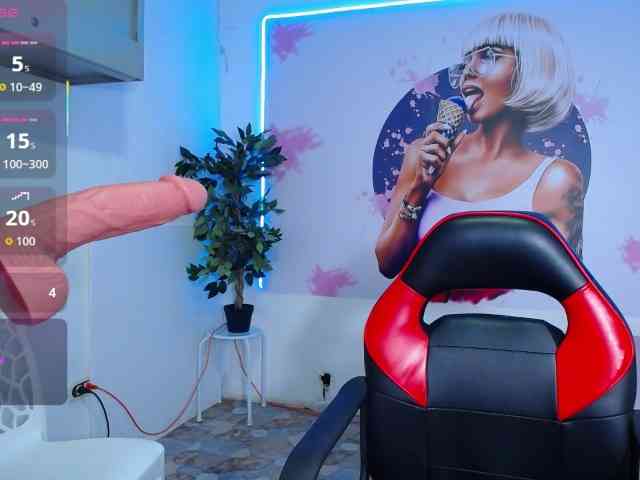 cristal-horny19 webcam