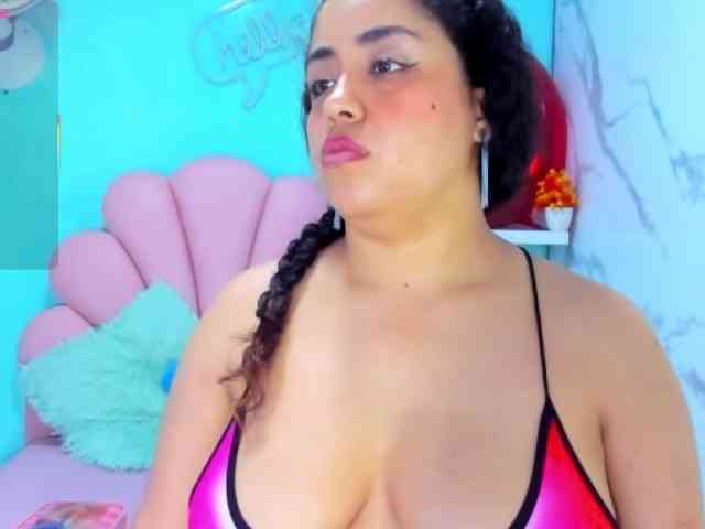 cristal-horny19 webcam