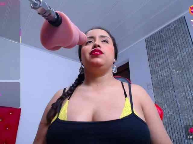 cristal-horny19 webcam