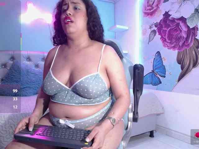 cristal-horny19 webcam