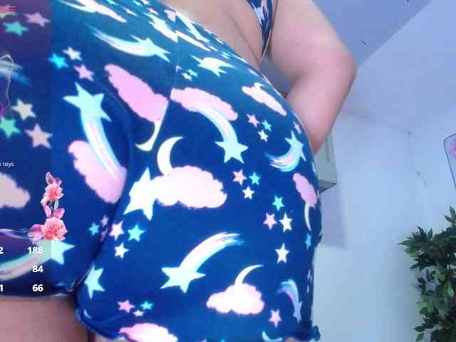 cristal-horny19