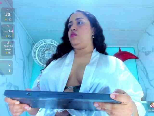 cristal-horny19 webcam
