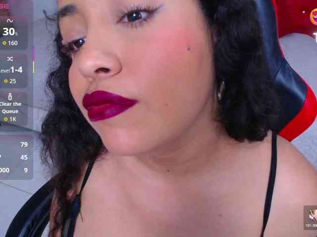 cristal-horny19 webcam