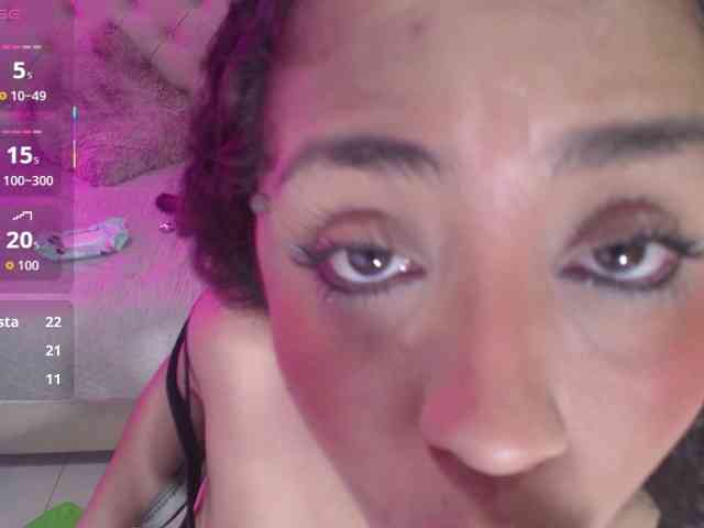 cristal-horny19